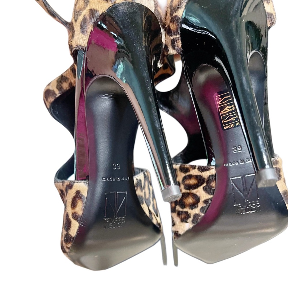 Tamara Mellon Black Patent Heels with Leopard Accents - Picture 7 of 9